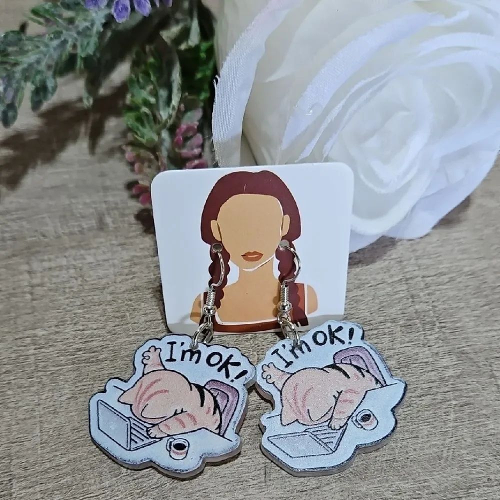 I'm OK! 🎁 Quirky Hook Style Earrings